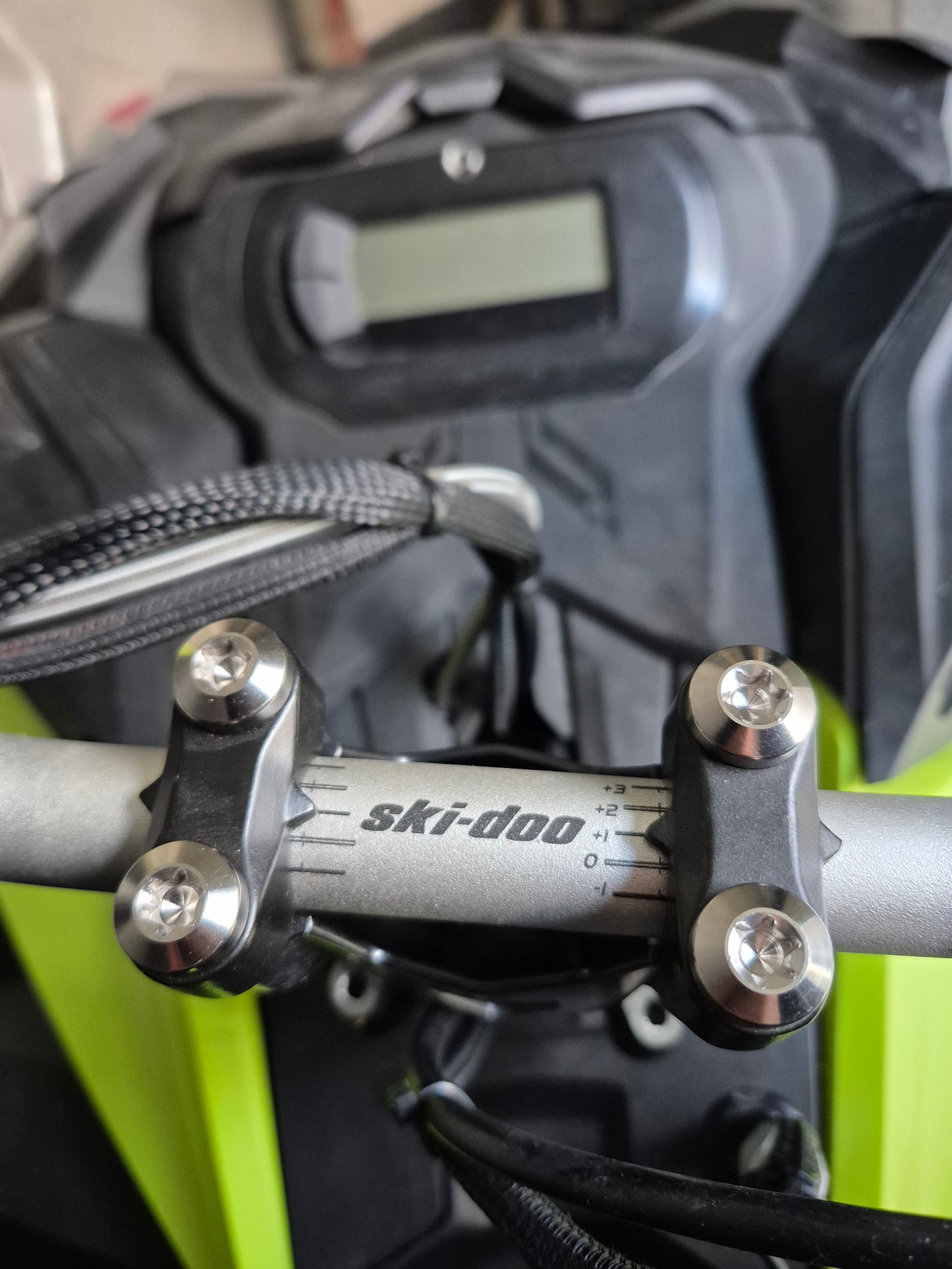 Titanium M8 Bar Riser Screws